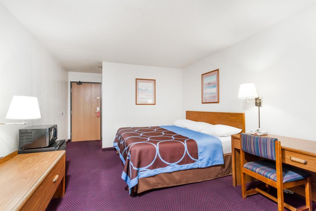 Hotel Super 8 By Wyndham Sidney Ny Esterno foto